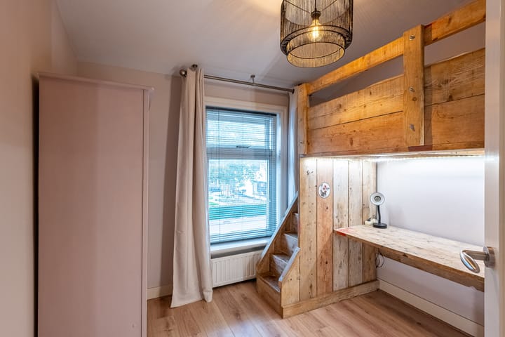 Foto 27 van Oudelandstraat 12