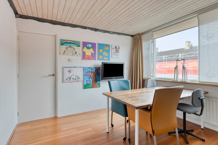 Photo 16 of Nijvelstraat 19