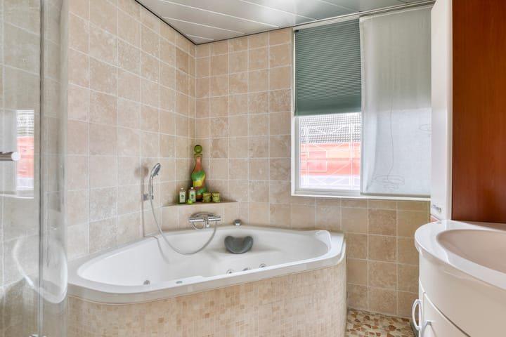 Photo 17 of Nijvelstraat 19