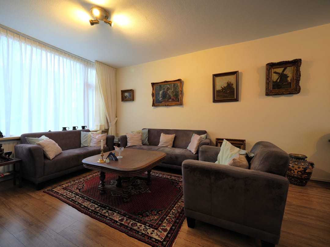 Foto 8 van Vincent van Goghlaan 77