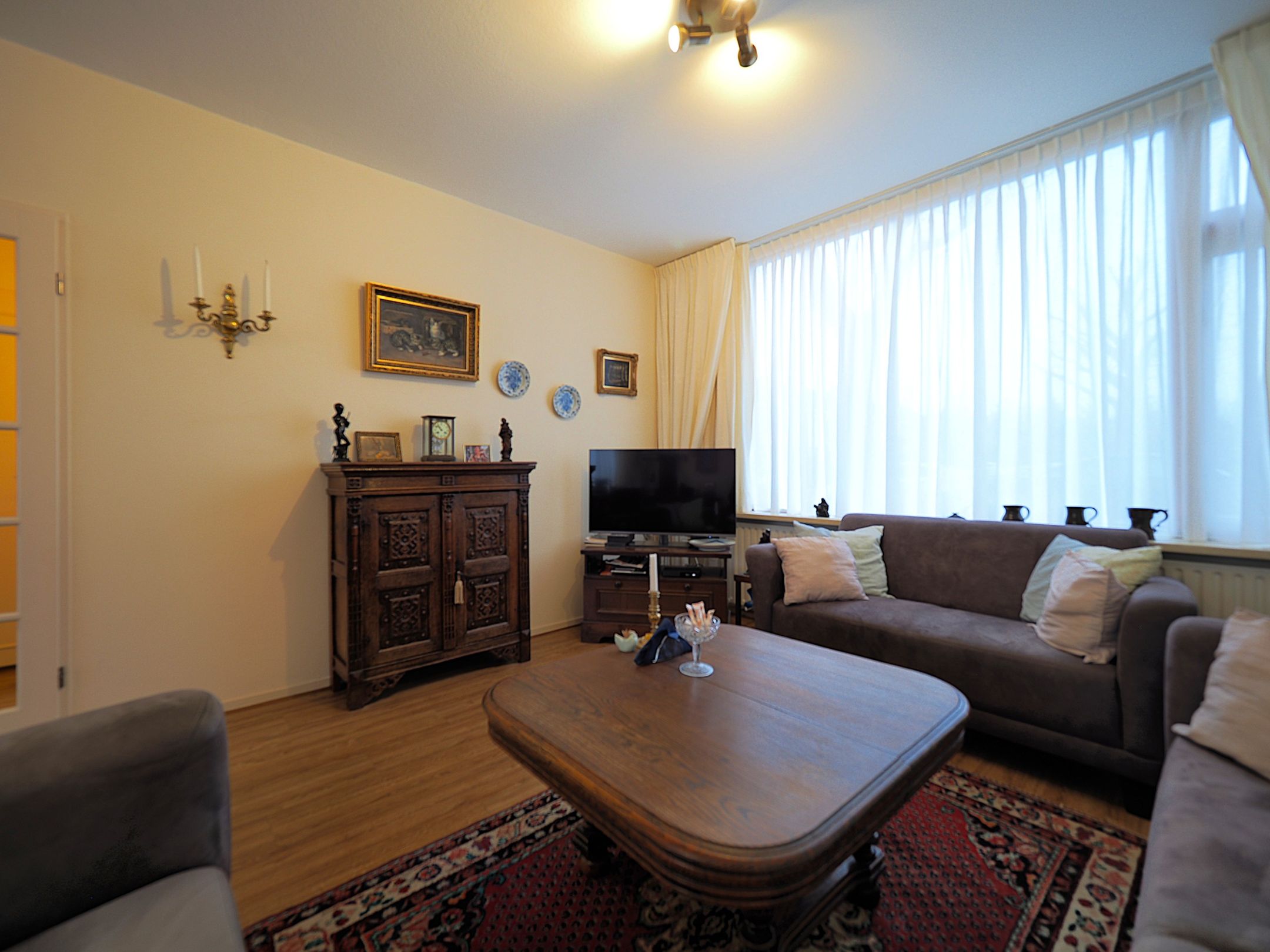 Foto 9 van Vincent van Goghlaan 77