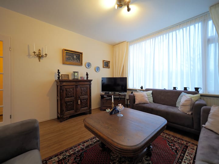 Photo 9 of Vincent van Goghlaan 77