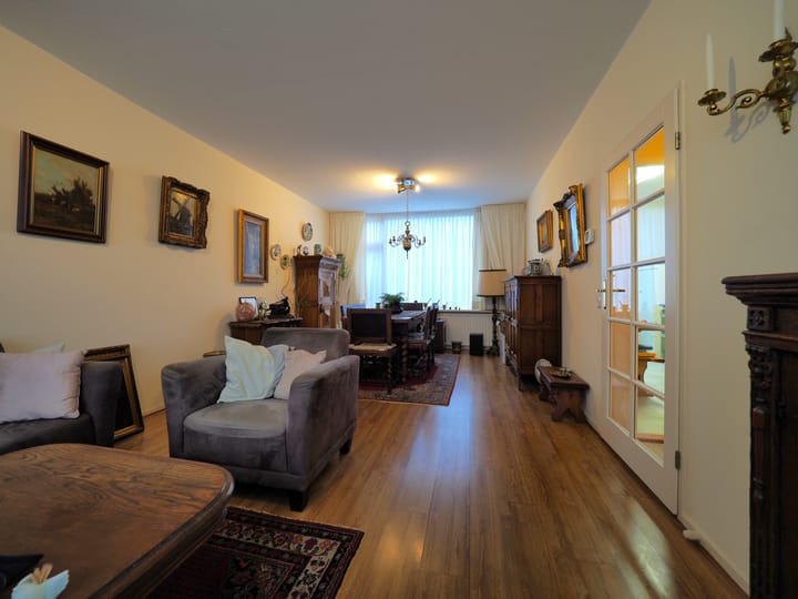 Photo 11 of Vincent van Goghlaan 77