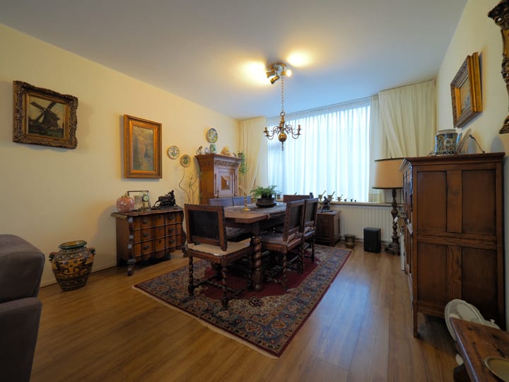 Photo 12 of Vincent van Goghlaan 77