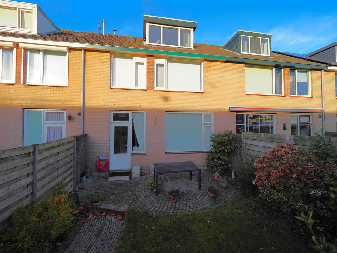 Foto 37 van Vincent van Goghlaan 77