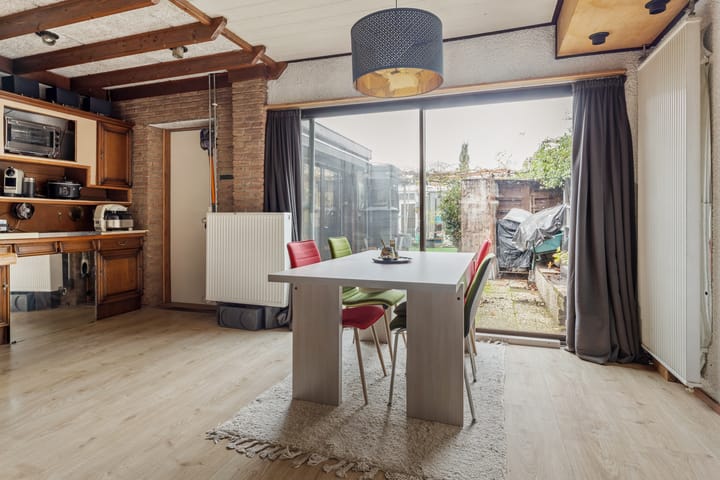 Photo 7 of Valkenierslaan 335