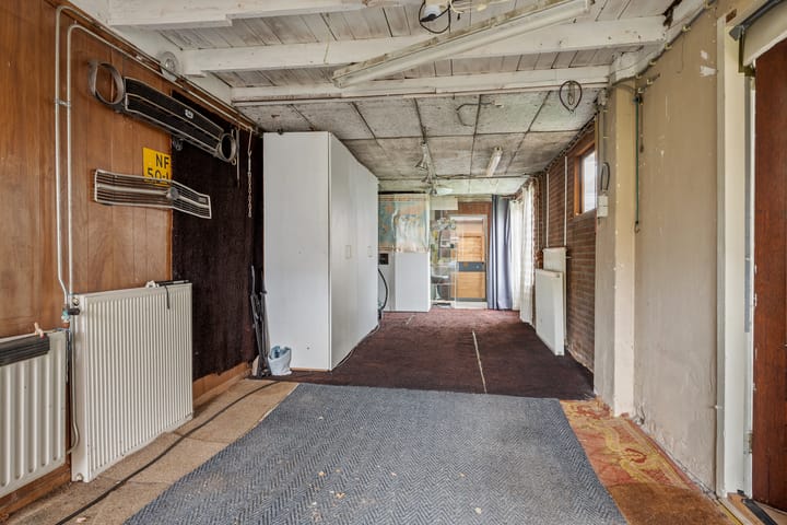 Photo 13 of Valkenierslaan 335