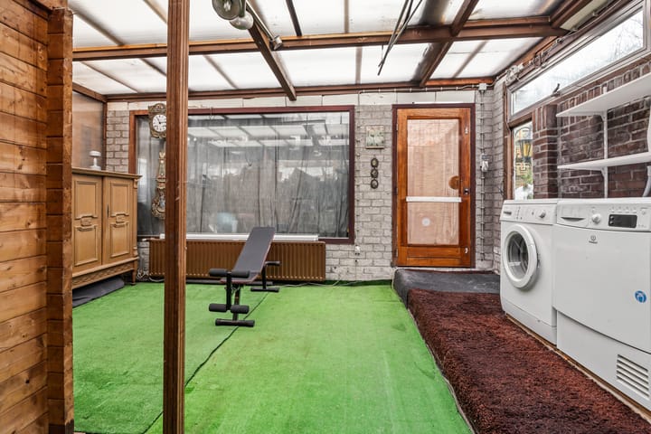 Photo 15 of Valkenierslaan 335