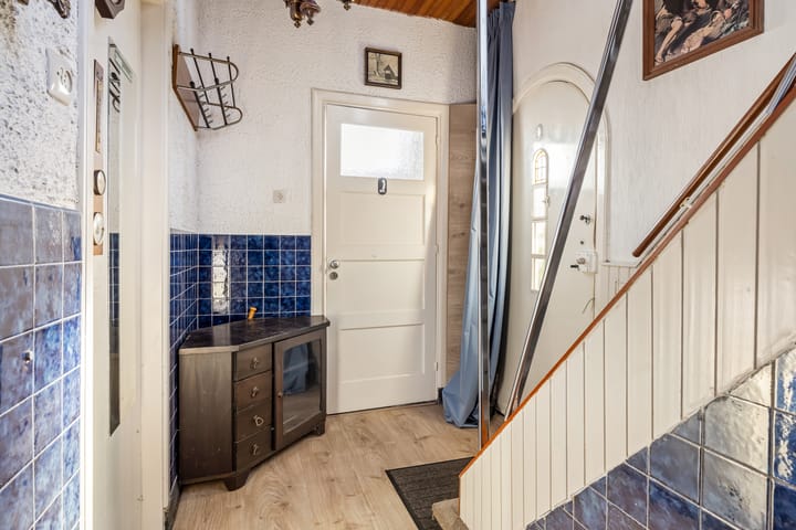 Photo 19 of Valkenierslaan 335