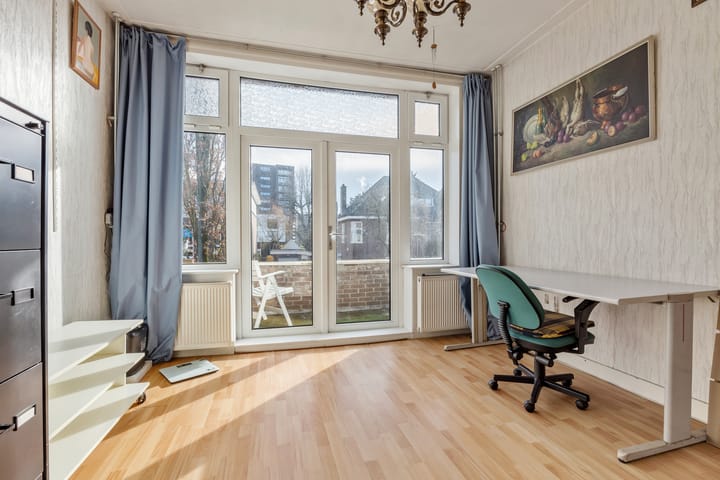 Photo 20 of Valkenierslaan 335