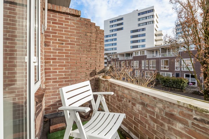 Photo 23 of Valkenierslaan 335