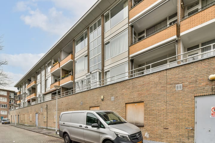 Foto 31 van Hugo Floris Ruysstraat 6-1