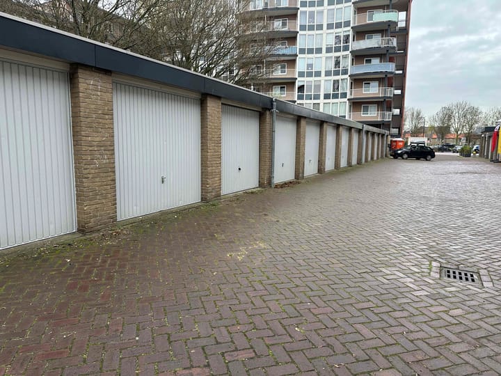 Foto 2 van Barnsteenpad 19