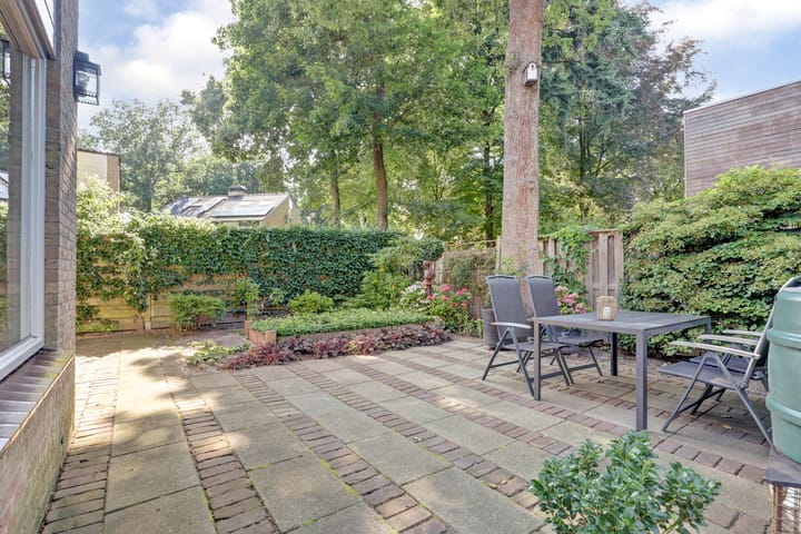 Foto 5 van Naaldhof 10