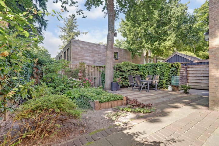 Foto 24 van Naaldhof 10