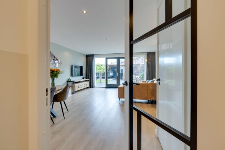 Foto 10 van Bloementuin 8