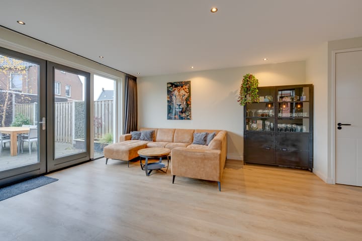 Foto 15 van Bloementuin 8