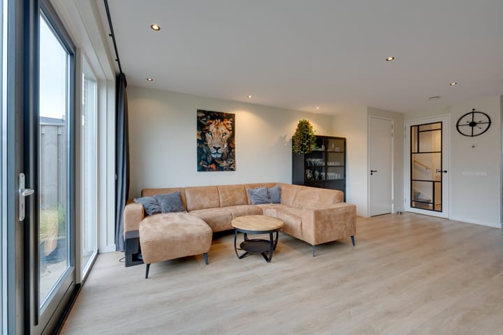 Foto 16 van Bloementuin 8