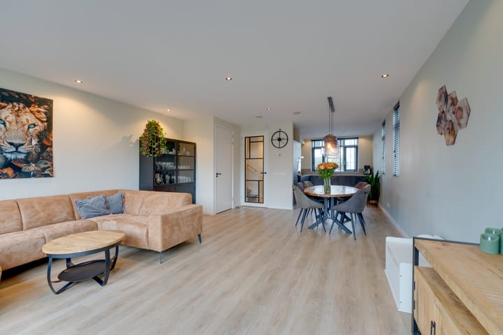 Foto 17 van Bloementuin 8