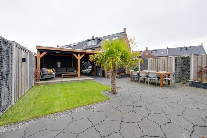 Foto 29 van Bloementuin 8