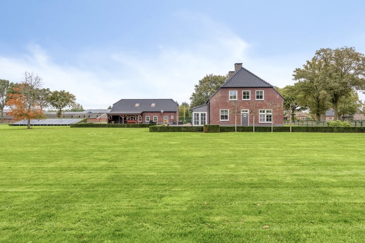 Photo 43 of Nistelrodesedijk 19