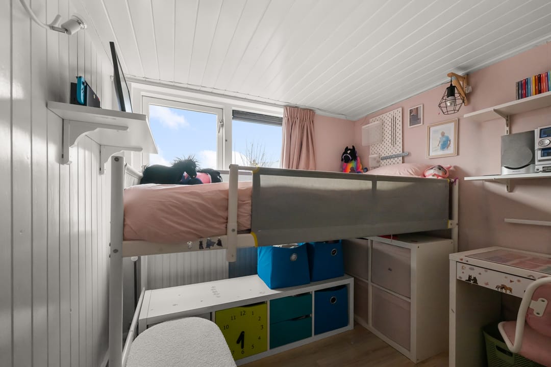 Foto 16 van De Ruijterstraat 17