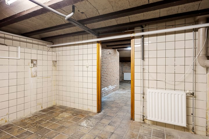 Photo 20 of Tarthorst 659