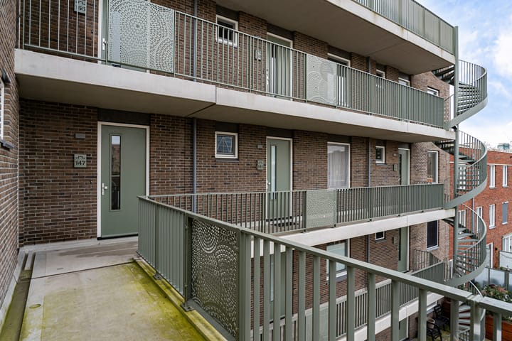 Foto 11 van Roentgenstraat 149