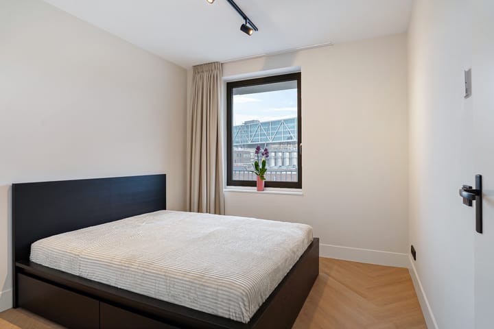 Foto 31 van Roentgenstraat 149