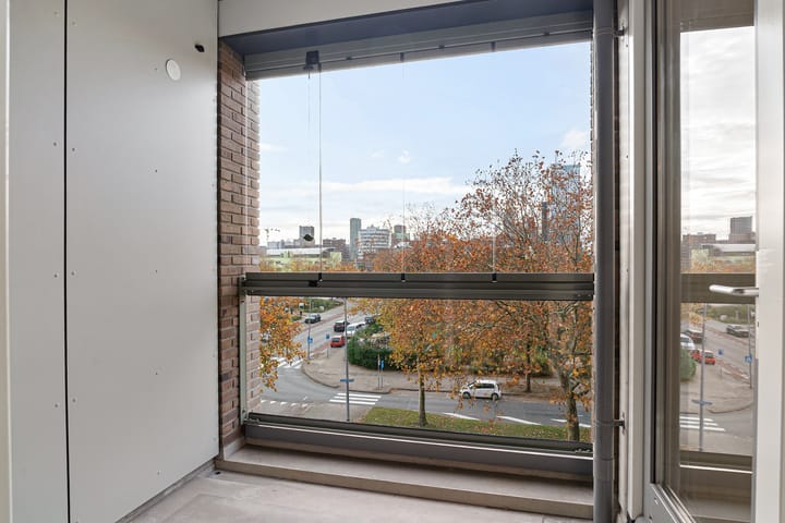 Foto 39 van Roentgenstraat 149