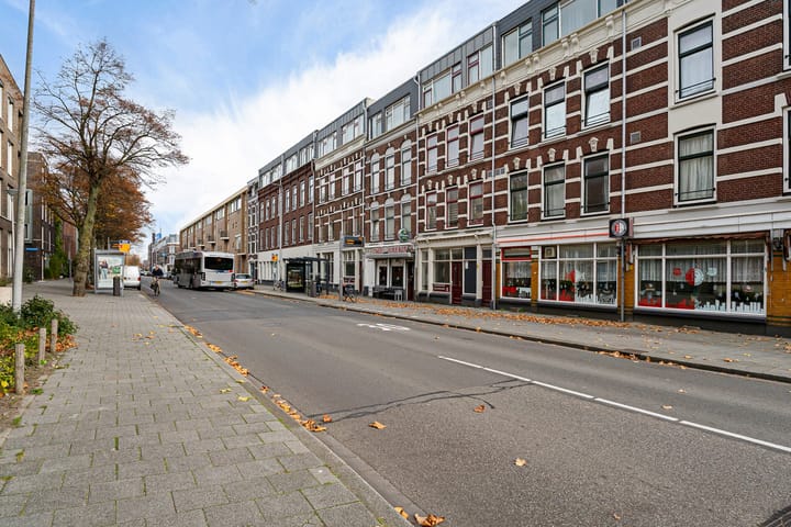 Foto 47 van Roentgenstraat 149