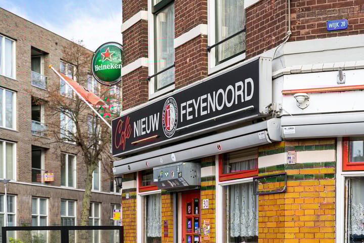 Foto 49 van Roentgenstraat 149