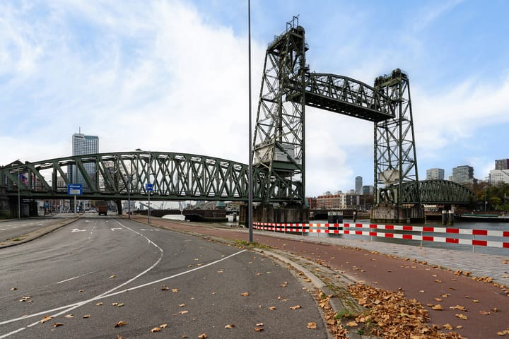 Foto 51 van Roentgenstraat 149