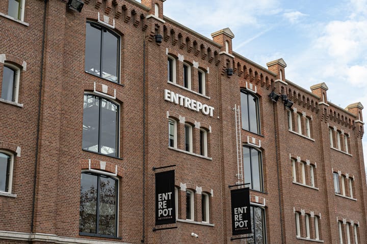 Foto 54 van Roentgenstraat 149