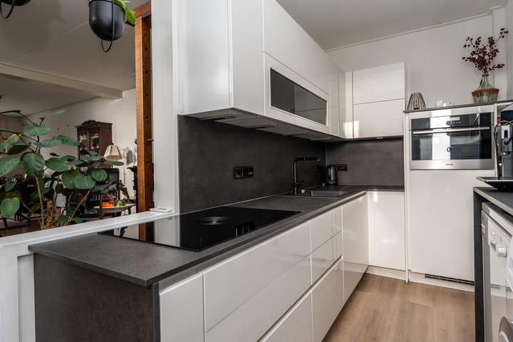 Foto 11 van Sportterreinstraat 104