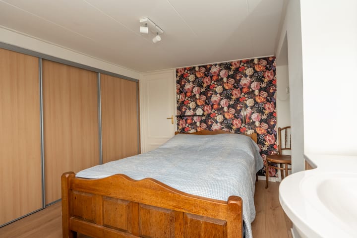 Foto 16 van Sportterreinstraat 104