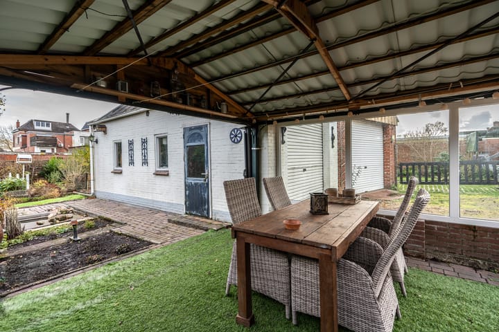 Foto 24 van Sportterreinstraat 104