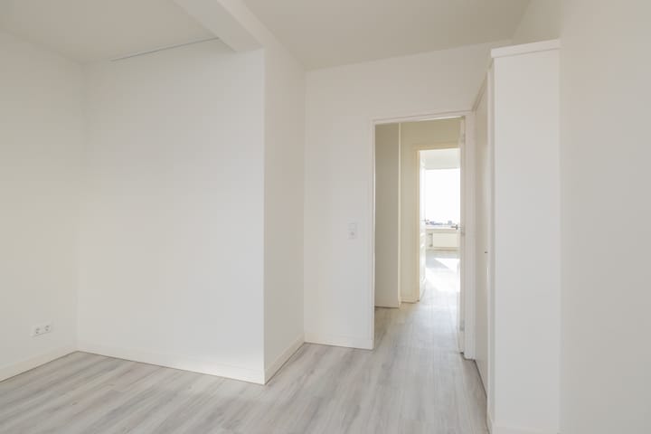 Photo 22 of de Ruyterstraat 4-F2