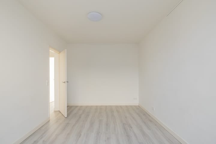 Photo 28 of de Ruyterstraat 4-F2