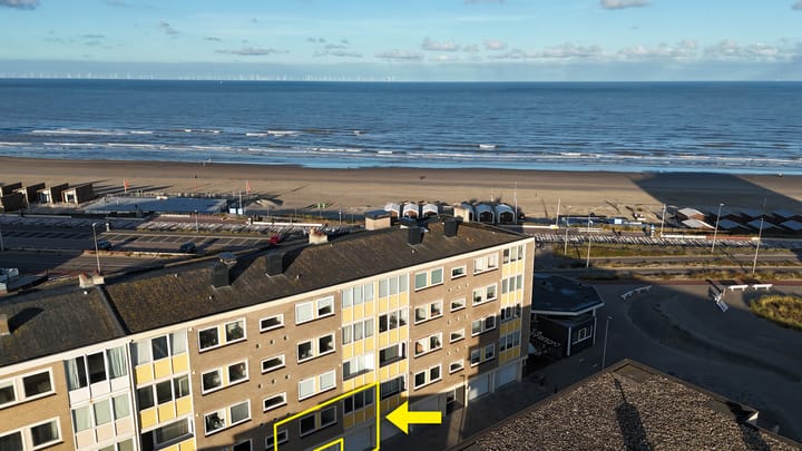 Photo 31 of de Ruyterstraat 4-F2