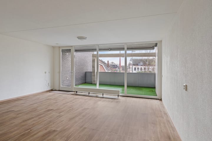 Photo 5 of Molenstraat-Centrum 395