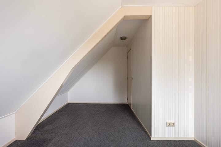 Foto 24 van Middelsluissedijk OZ 64