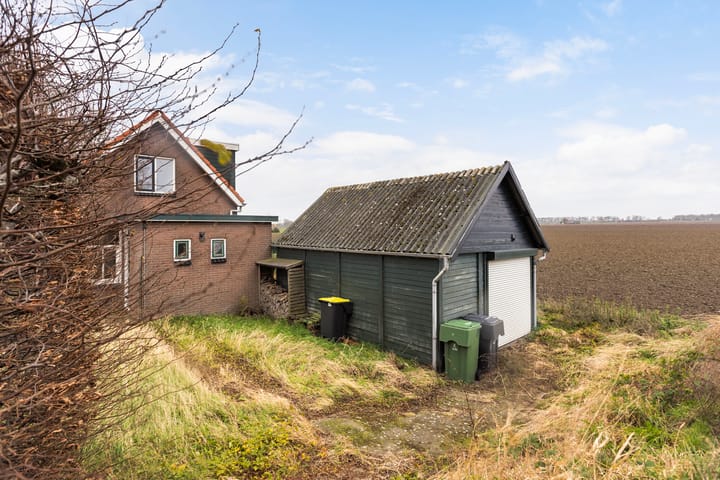 Foto 34 van Middelsluissedijk OZ 64