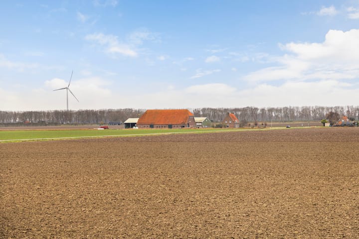 Foto 38 van Middelsluissedijk OZ 64