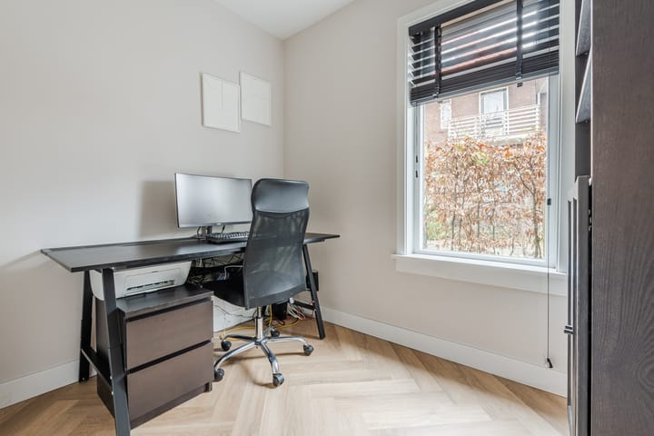 Photo 28 of De Vos van Steenwijklaan 79