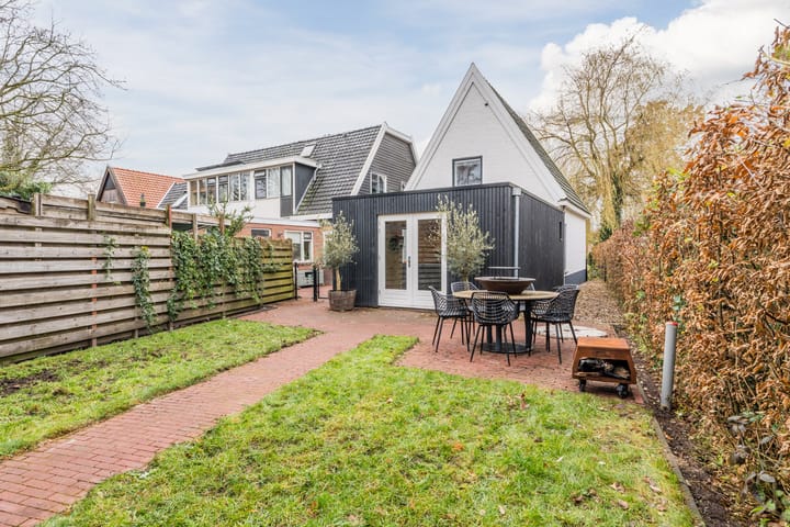 Photo 51 of De Vos van Steenwijklaan 79