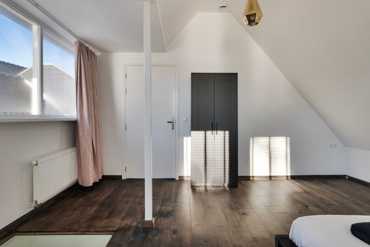 Foto 28 van Rodenrijseweg 15