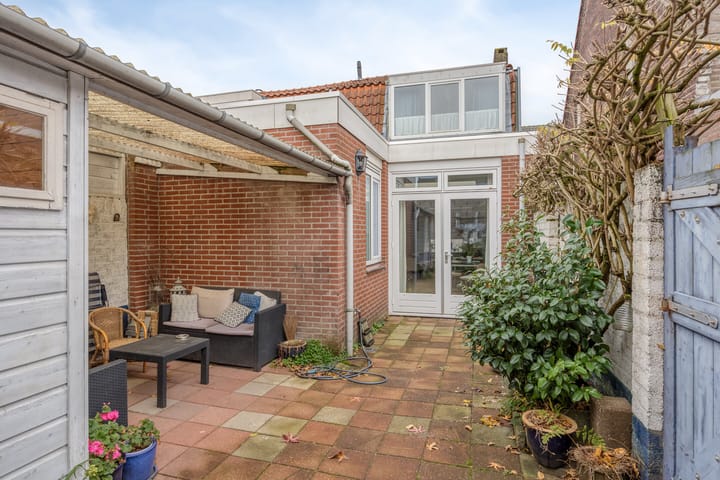 Photo 21 of Heistraat 26