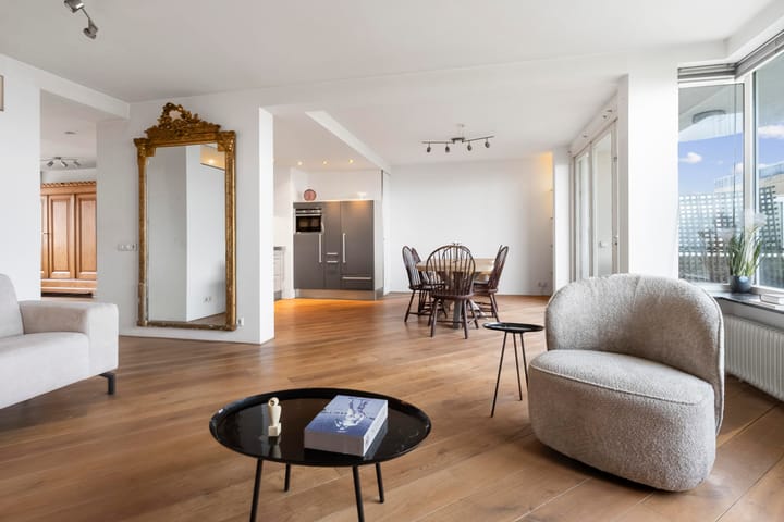 Foto 9 van Tjerk Hiddesstraat 8-F2