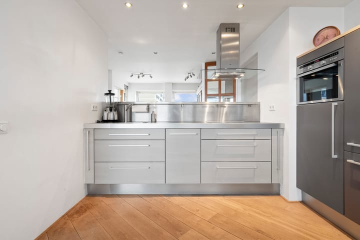 Foto 14 van Tjerk Hiddesstraat 8-F2